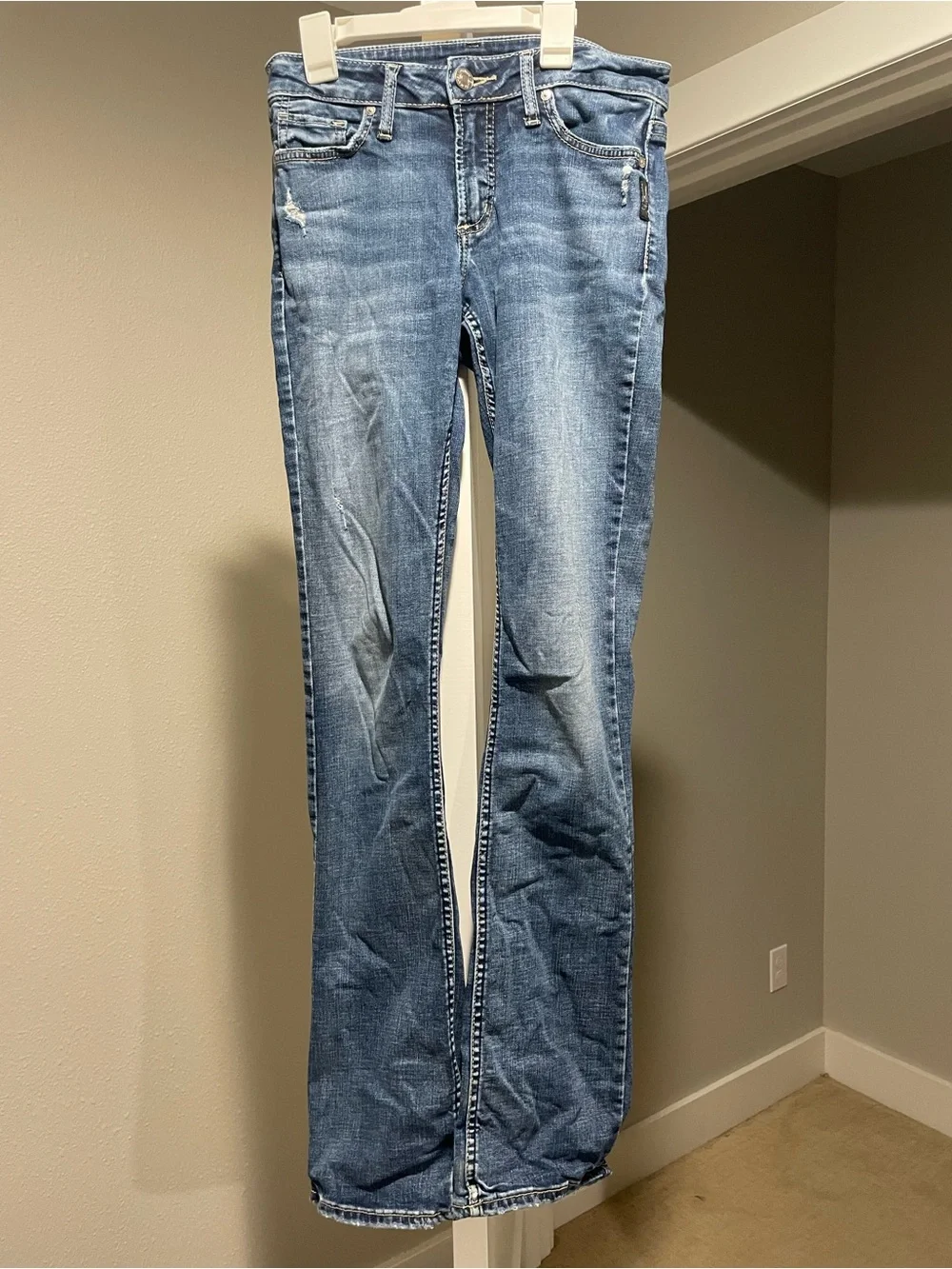 Silver Jeans Women's Blue Flare Jeans- Waist 26in - Picture 1 of 7